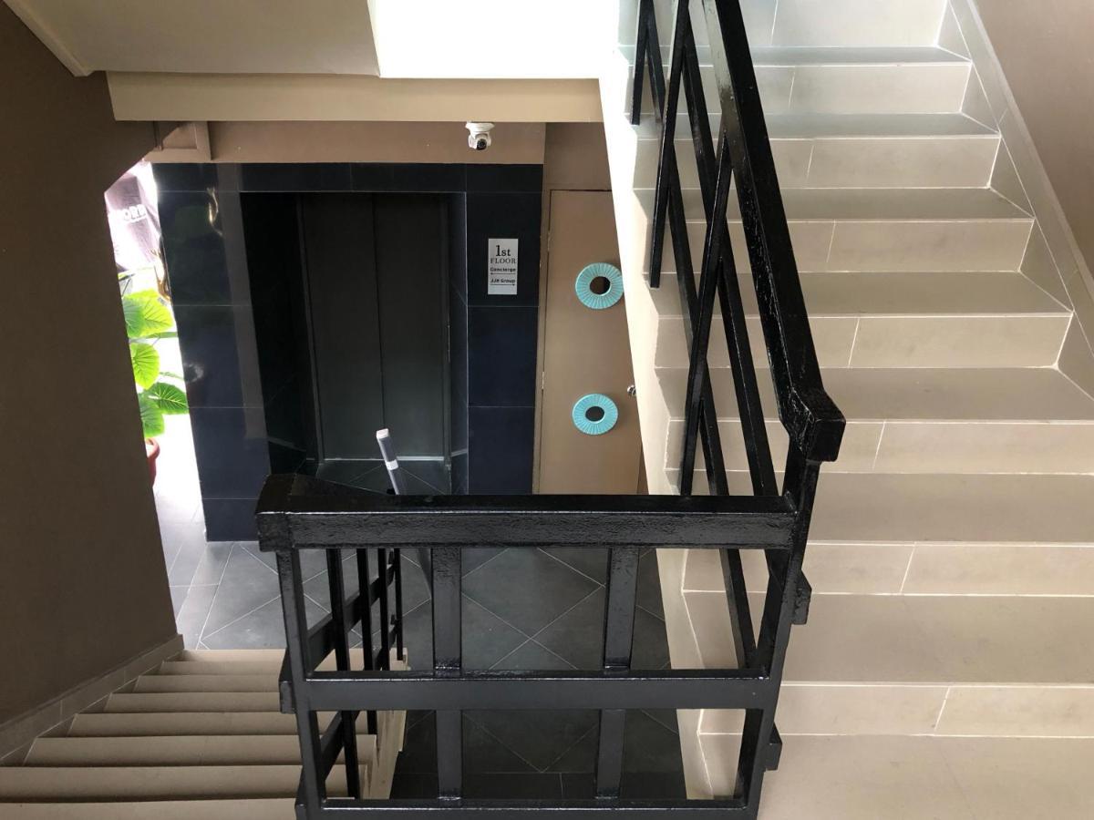 Jjh Serviced Apartments Near Serangoon Mrt Singapore Exterior foto